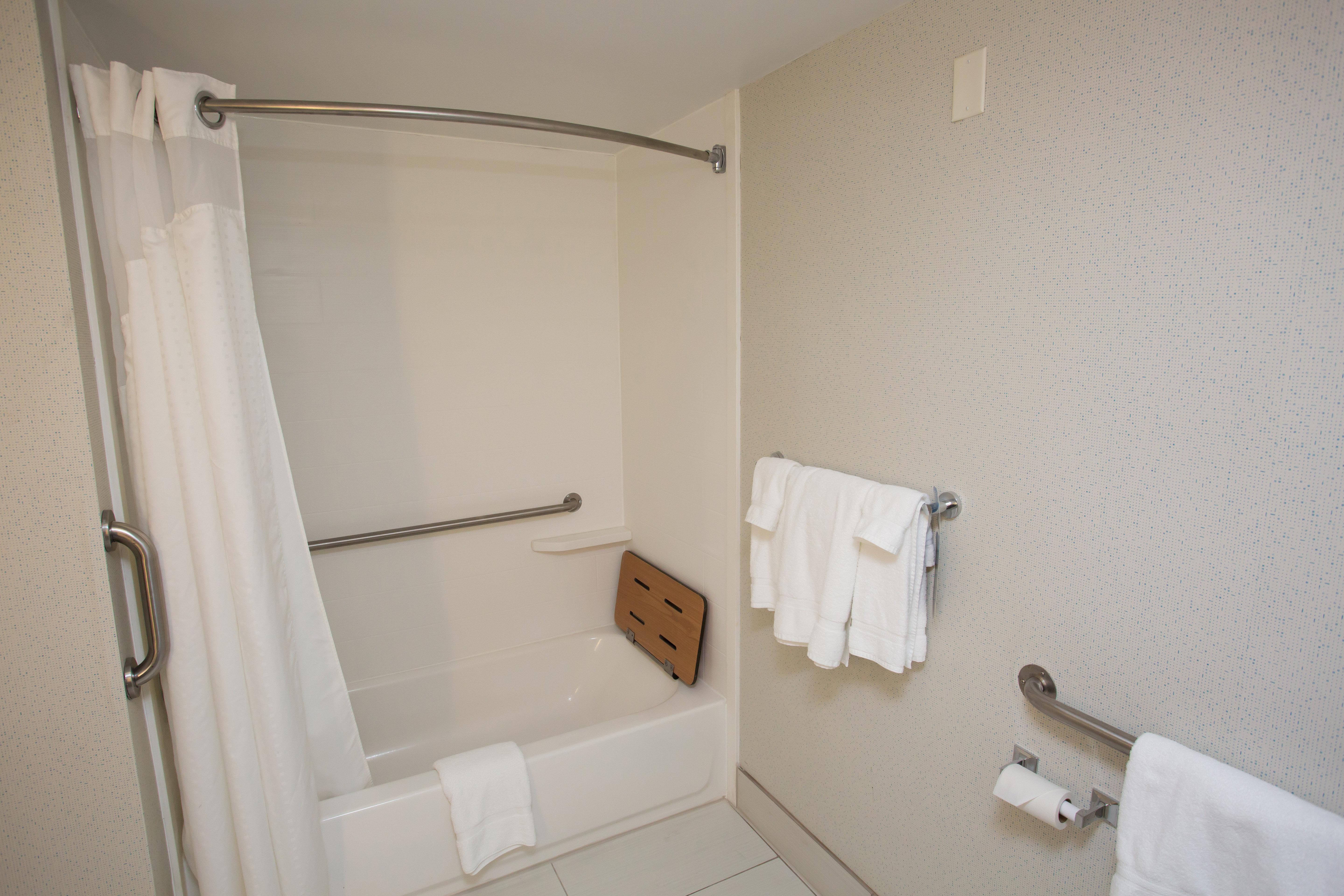 Holiday Express By Ihg Hotel 2*
